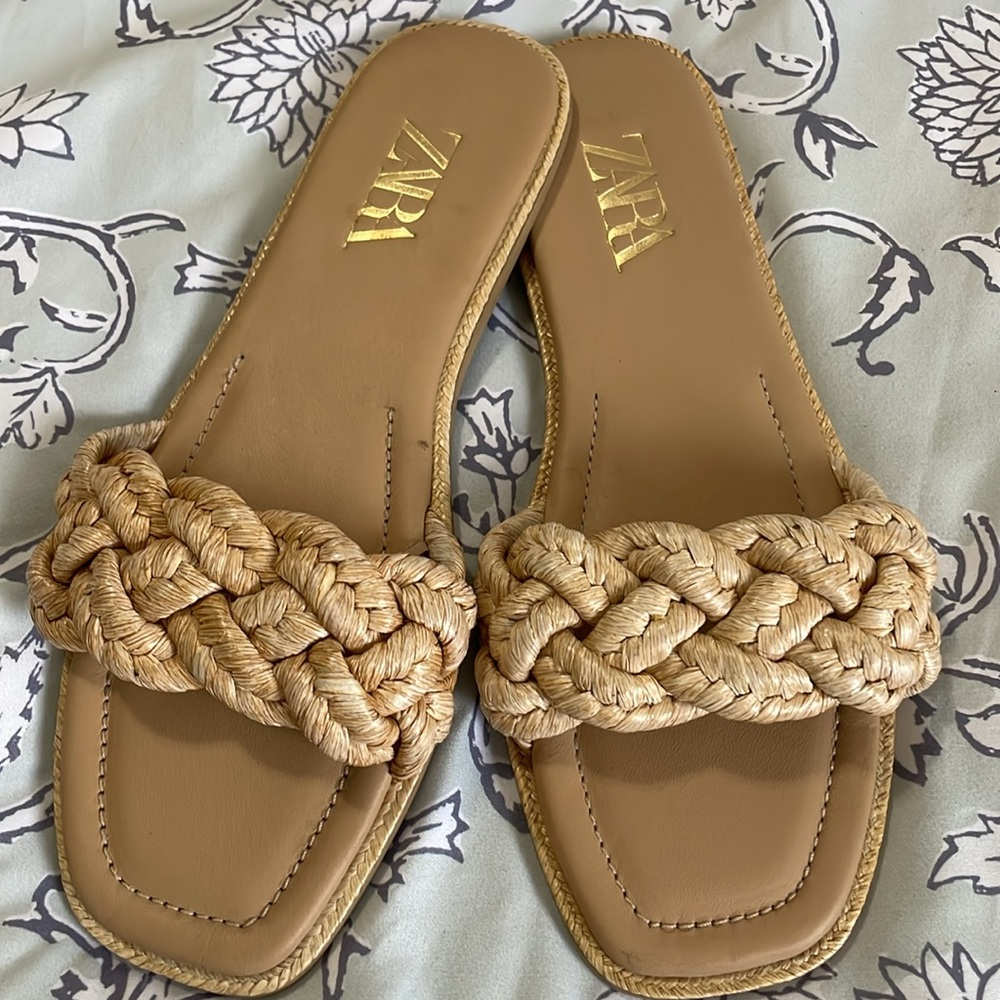 Zara Woven Raffia sandals